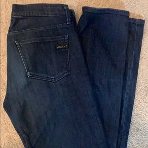 a gold e jeans